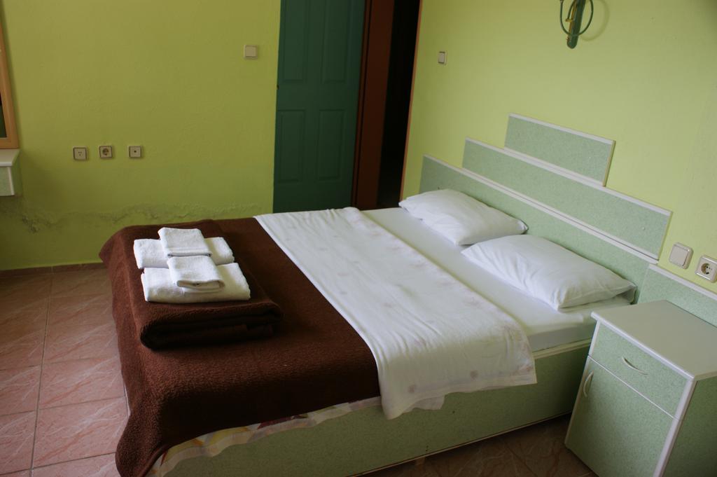 Flora Hotel Koycegiz  Δωμάτιο φωτογραφία